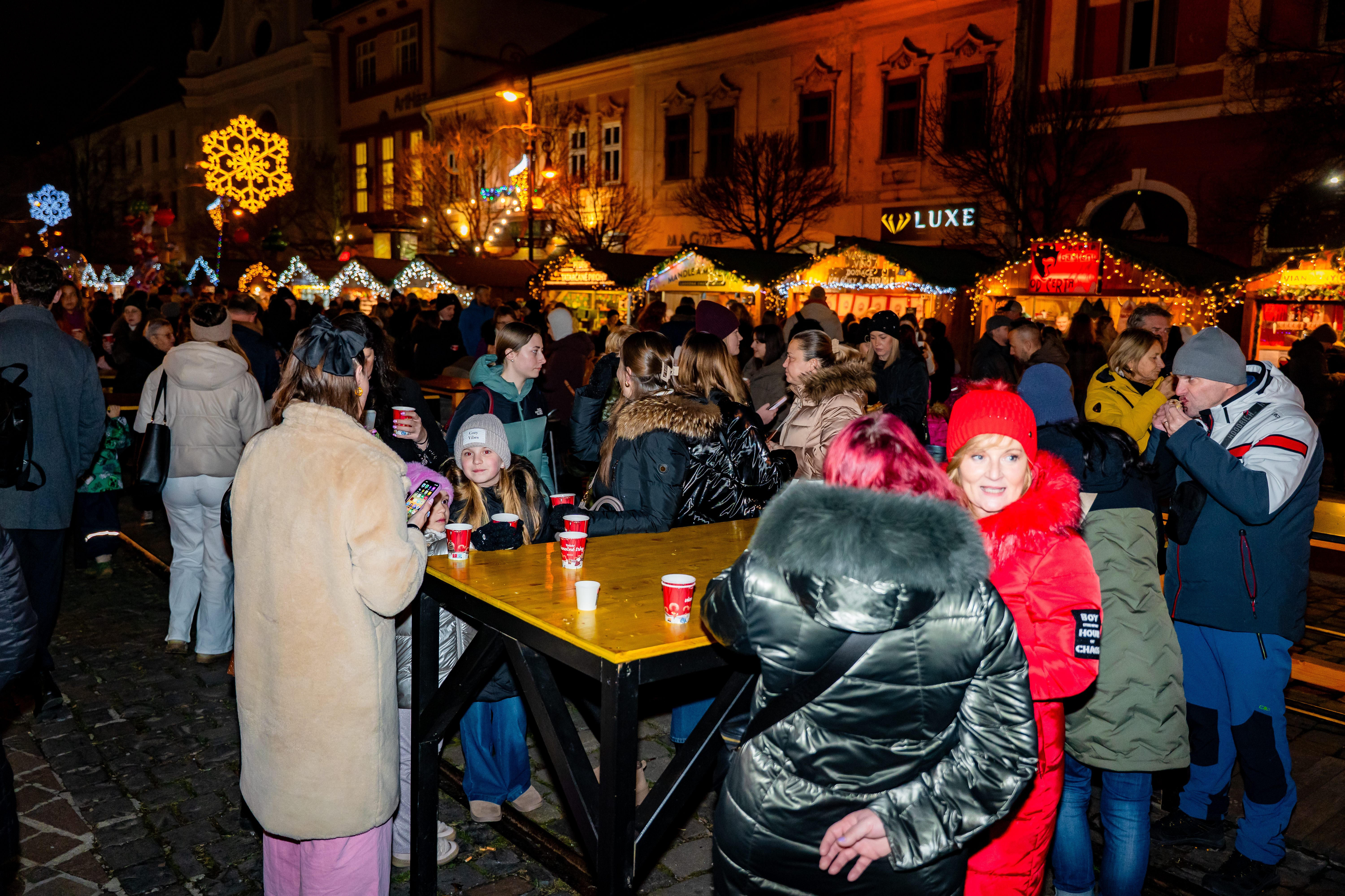 Slavnostne otvorenie Kosickych rozpravkovych Vianoc 2025 a primatorsky punc-76